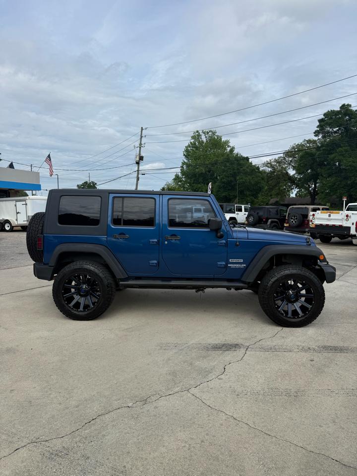 jeep wrangler unlimited 2010 1J4BA3H12AL117982 image jeep wrangler unlimited 2010 1J4BA3H12AL117982 image